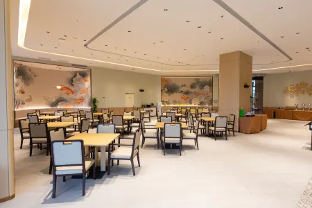 Hetai Zhongxin Hele Homestay Отели в г. Фошань