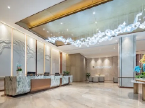 九天紅飛開元ホテル 利川のホテル