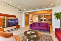 Sunraf Luxe Apartments Hotel a 
