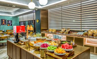 Orange Hotel (Kunming Changshui International Airport Branch)
