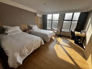 Home Inn Yubai Yun Hotel (Yucheng High-speed Railway Hao Seoul Branch)