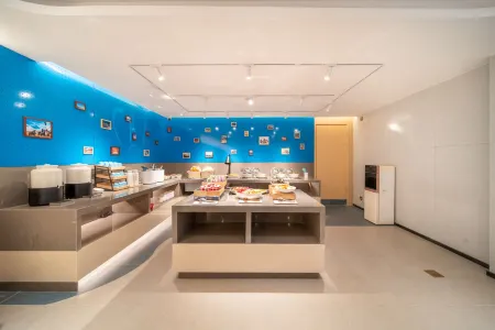 Homeinn · neo (Tashkurgan Pamir Tourist Area) Отели в г. Ташкурган