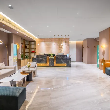 Chenxi International Hotel (Ruili Duobao City)