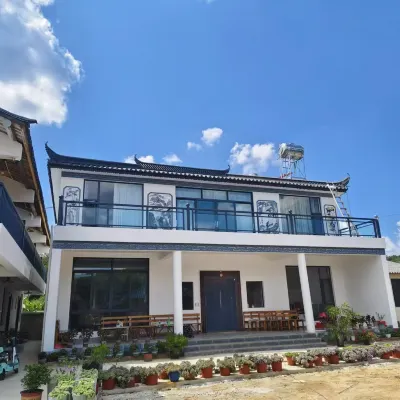 Baijia Courtyard Homestay - Morgenmad