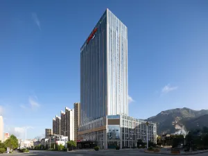 햄튼 바이 힐튼 룽난 고속철도역