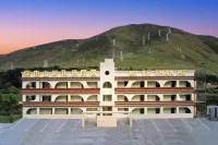 MIYE Mountain River Private Soup Homestay (Shindubashi Branch) Отели рядом с достопримечательностью «Метана»