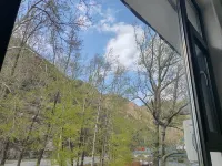 boyuezhuminsu - con vista montagne