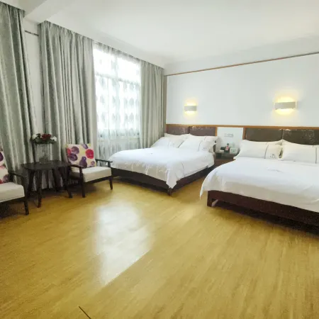 Xinlong Hotel