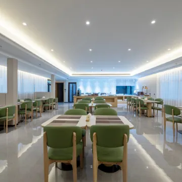 Lan Yue Hotel Baoding East Station Heda New District Branch