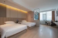 Dingfa Hotel (Xuan'en Gongxiu Cruise Ship) - Pet friendly