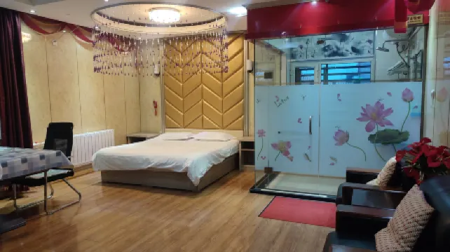 Luobei Dingsheng Hotel