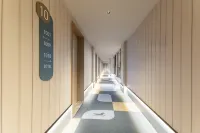 Hanting Hotel, East Ma'anshan Railway Station, Cihu River Road