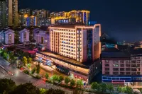 漢庭酒店（柳州三江鳥巢店） 鄰近侗族歷史文化碑廊的酒店