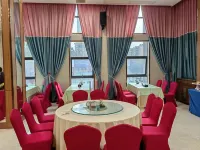 Chaoman Hotel (Heyuan Wanlong City Branch)