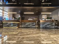 瑞·星海酒店