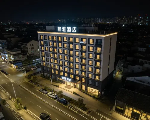 JAYA Hotel Hotels near Beilin