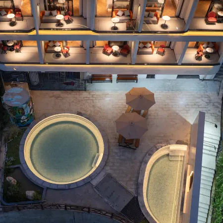 Yanu Tianjing Hot Spring Resort Hotel