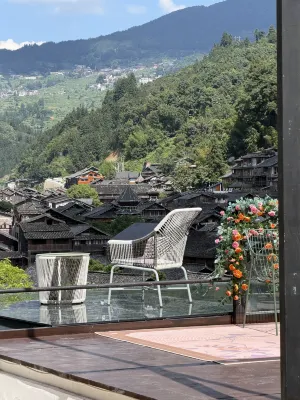 Liping Zhaoxing Landscape Resort - bar