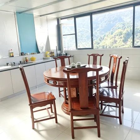 Liyunju Homestay
