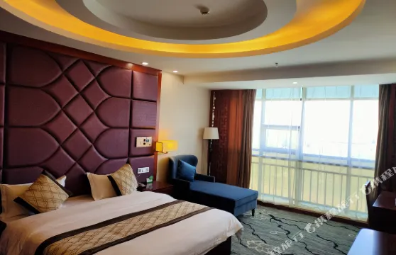 普蘭銀城生態大酒店