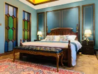 Time Travel Hotel