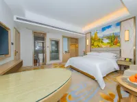 Vienna Hotel (Hanchuan Passenger Transport Center)