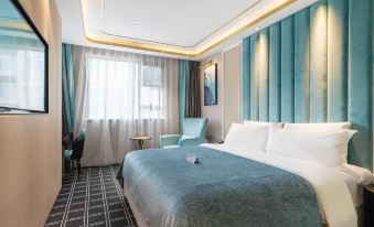 Xana Deluxe Hotel (Shenzhen International Trade metro station store)