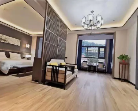 Wugang Four Seasons Jiangnan Hotel Hotels in Wugang