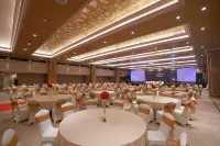 Myko Hotel & Convention Center Makassar
