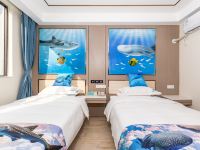 珠海海洋极地主题公寓 - 深海鲸鲨双床房