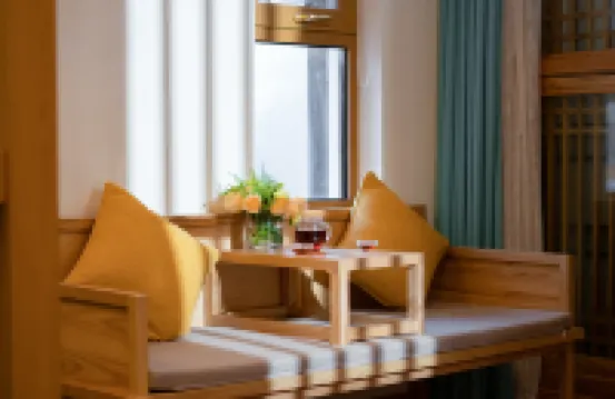 Zhuyu Guancheng Panoramic Designer Garden Hydrogen and Oxygen Meisu (Lijiang Ancient City Branch)