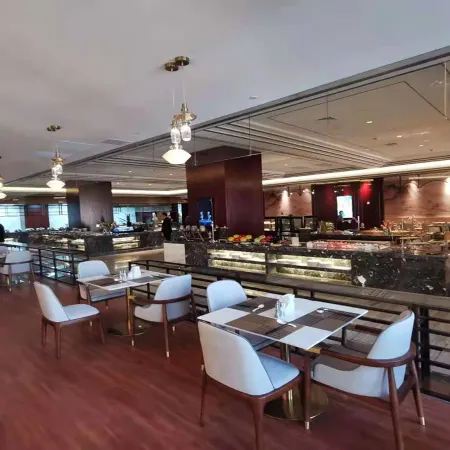 Jinling Grand Hotel