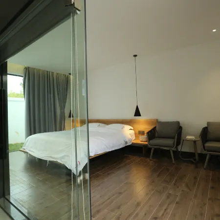 XiChi Hotel