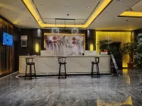 Wandu Century Haoting Hotel (Dengzhou Yikongqiao Bus Station)
