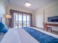 纹龙海景度假公寓 - 山海浪漫大床房