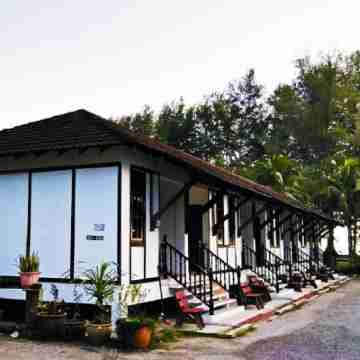 LIS Na Ree Resort Hotel Exterior