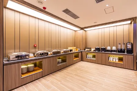 HanTing Hotel (Lingbao City Government) Отели в г. Линбао