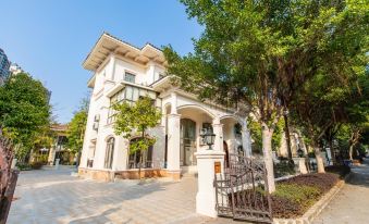 Qingyuan Hengda Gulong huangteng hot spring villa