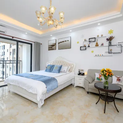 Zhongshan Fable Home Smart Serviced Apartment Hotel dekat Taman Zimaling