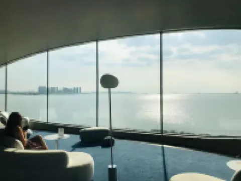 海口外灘公寓（雲洞圖書館騎樓老街店）