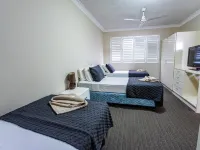 Tropicana Motel Hotels in Mermaid Beach