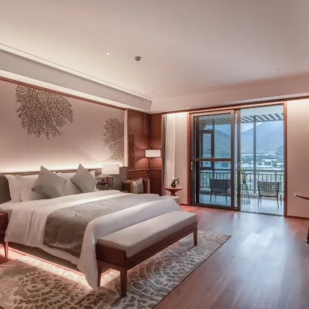 Howard Johnson The Bund Hotel Gasa