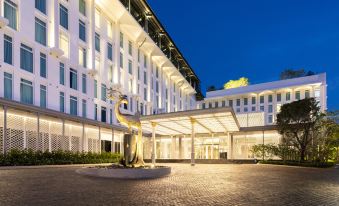 Ramada Plaza by Wyndham Chao Fah Phuket