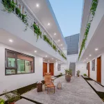 Floral Hotel · Junlan Wa Residence  (Xi'an Zhonggu Lou BranchOpposite City Wall Courtyard Xi'an)