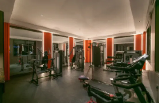 Sunshine Holiday Hotel