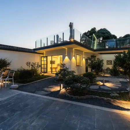 Suzhou Moyin Boutique Designer B&B (Xishan Scenic Area Branch)