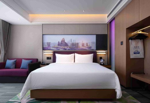 3. 햄튼 바이 힐튼..