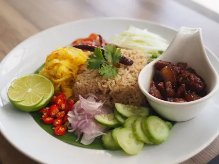 Luckswan Boutique Chiang Rai Отели рядом с достопримечательностью «Ночной базар на Чианг Рай»