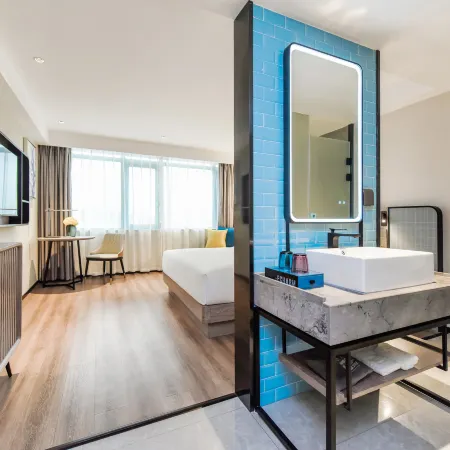 Echarm Hotel (Shuanglong Konggang Logistics Park)