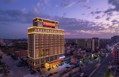 Vienna Classic Hotel (Jieyang Huilai Kuihe Avenue Longjiang)